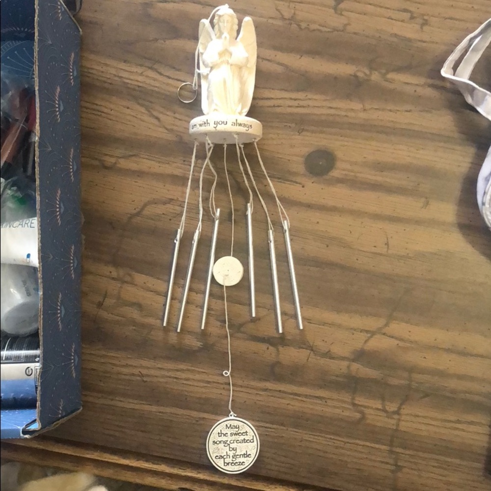 Angel of Remembrance wind chimes new